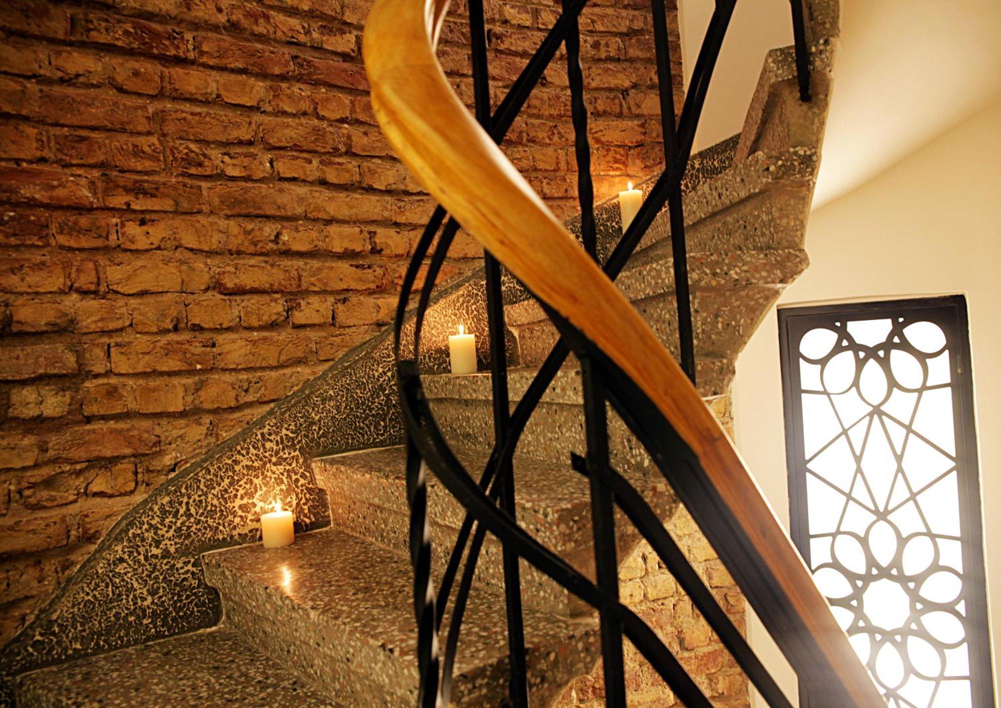 Frida Suites Istanbul Exterior photo